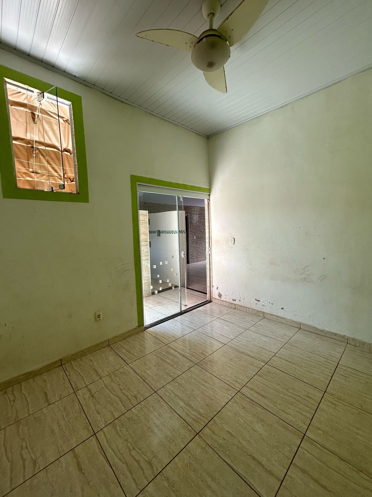 CASA NO JD PRIVEIRA