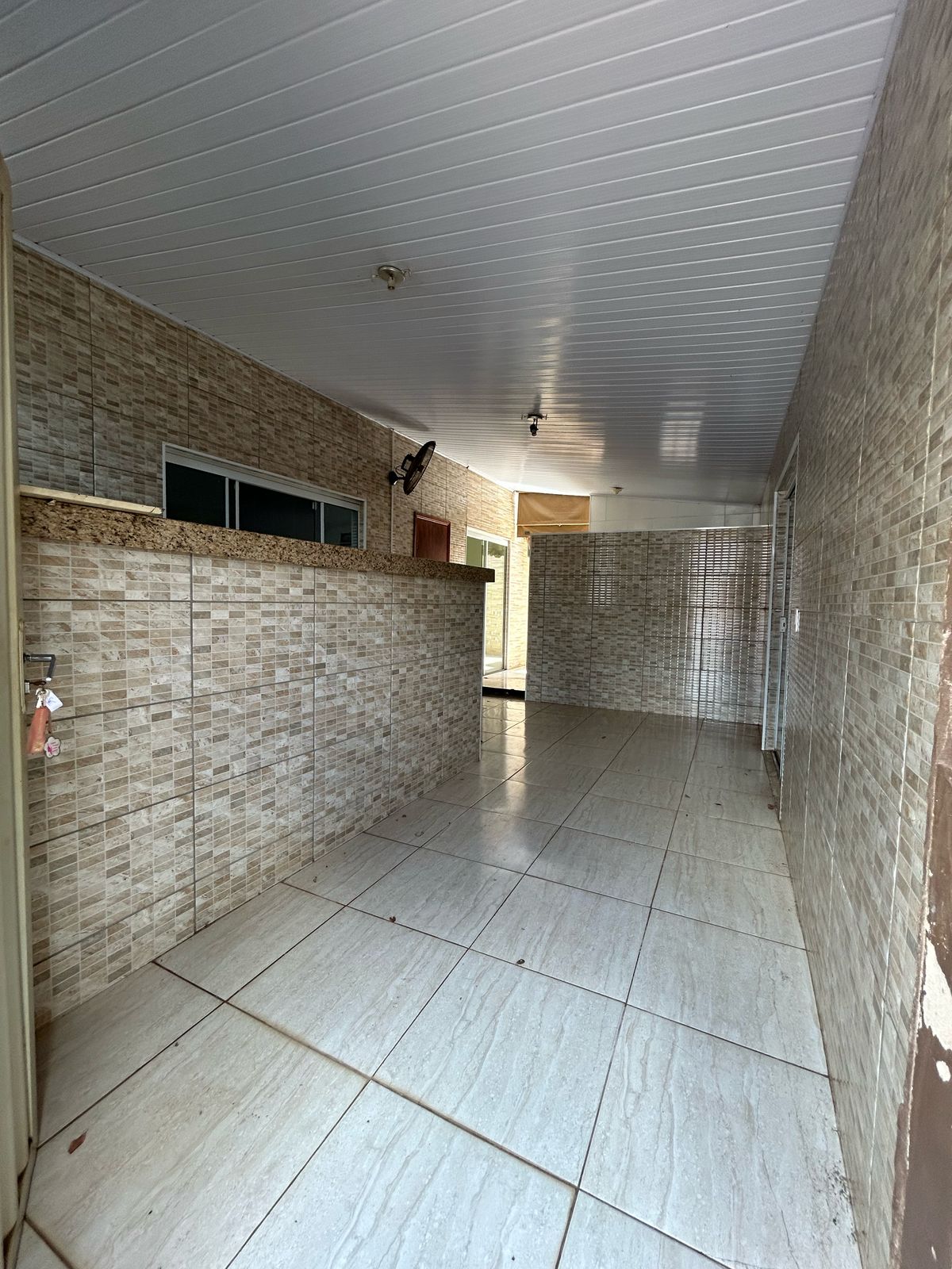 CASA NO JD PRIVEIRA