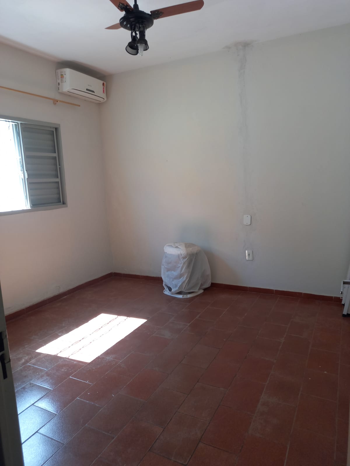 VENDO JD NOVA ESPERANÇA