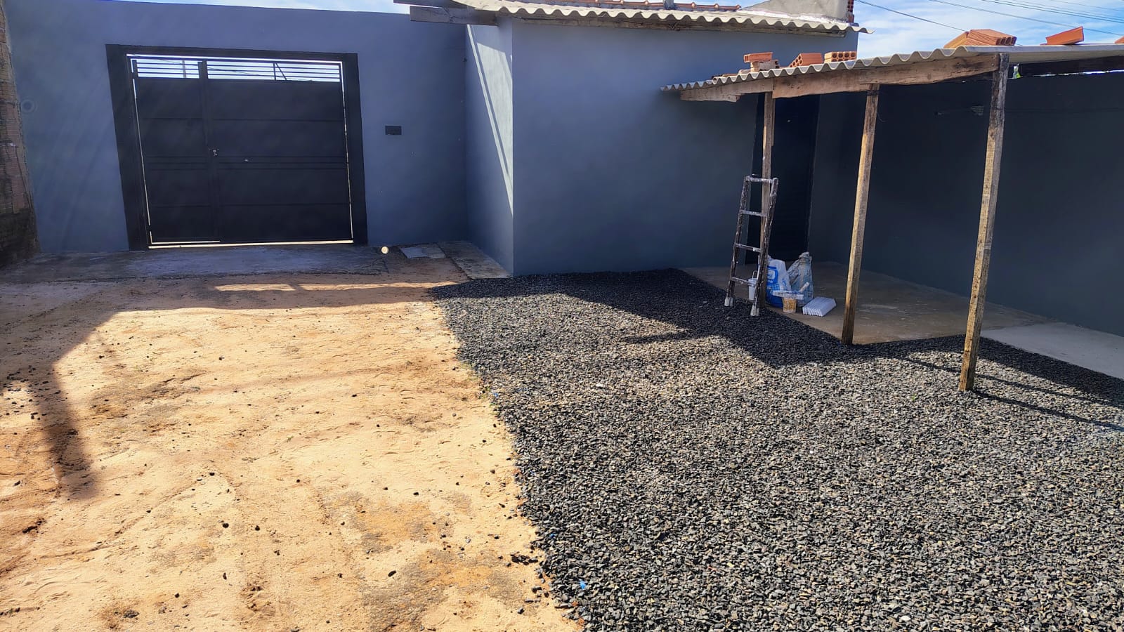 VENDE-SE CASA NO MALAGOLI