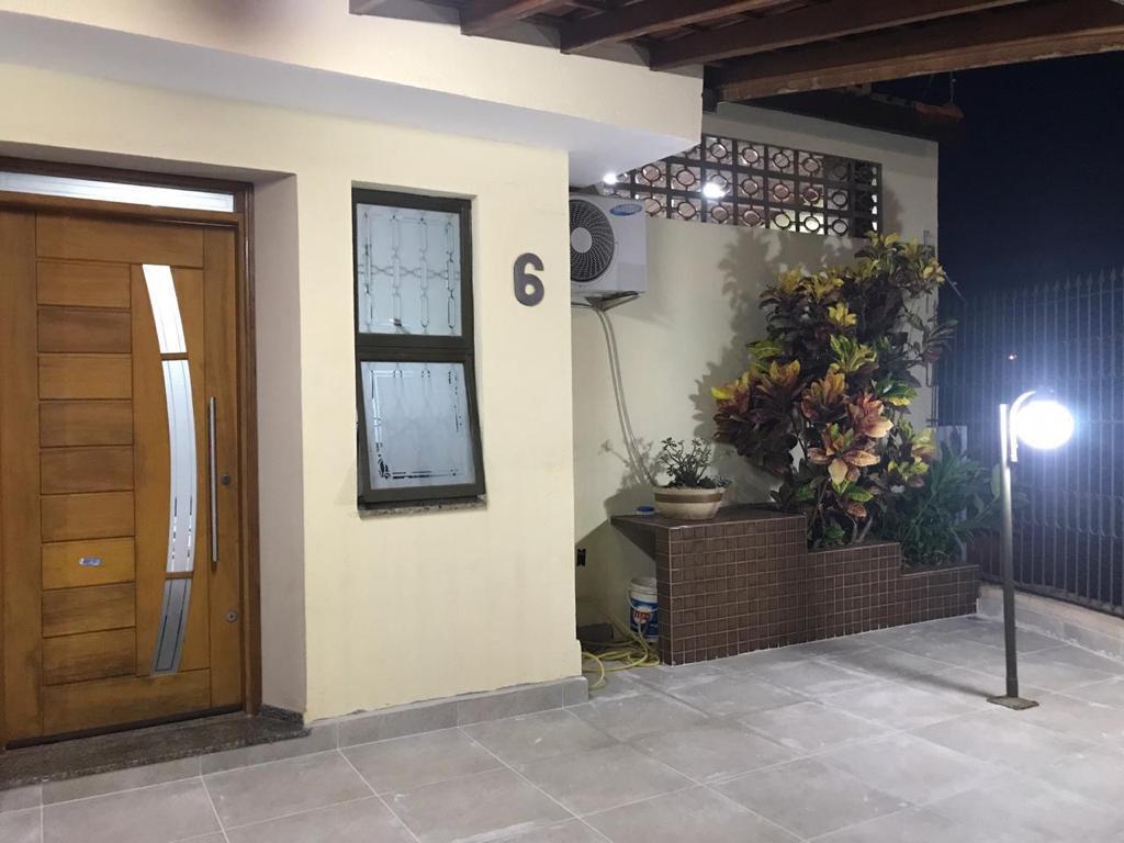 CASA EM EXELENTE LOCALIZAÇÃO