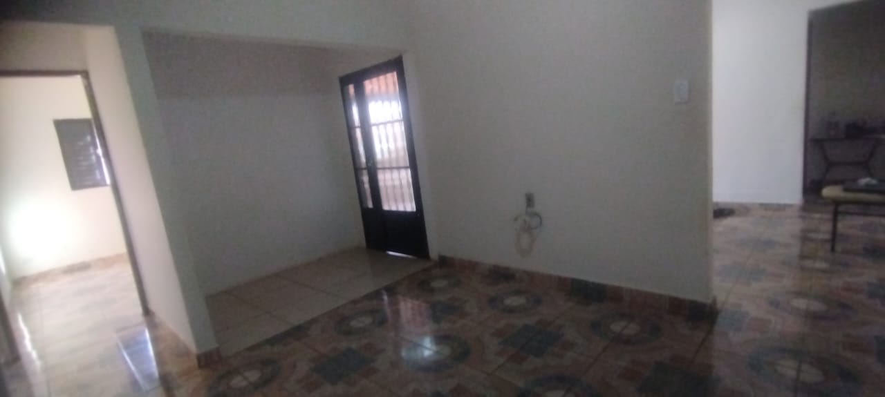 VENDO CASA ARARAQUARA