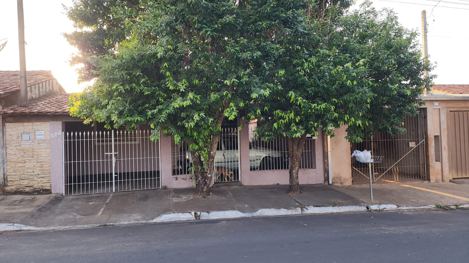 CASA JD. PALMEIRAS I