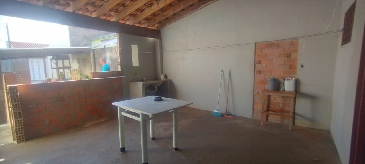 VENDO CASA ARARAQUARA